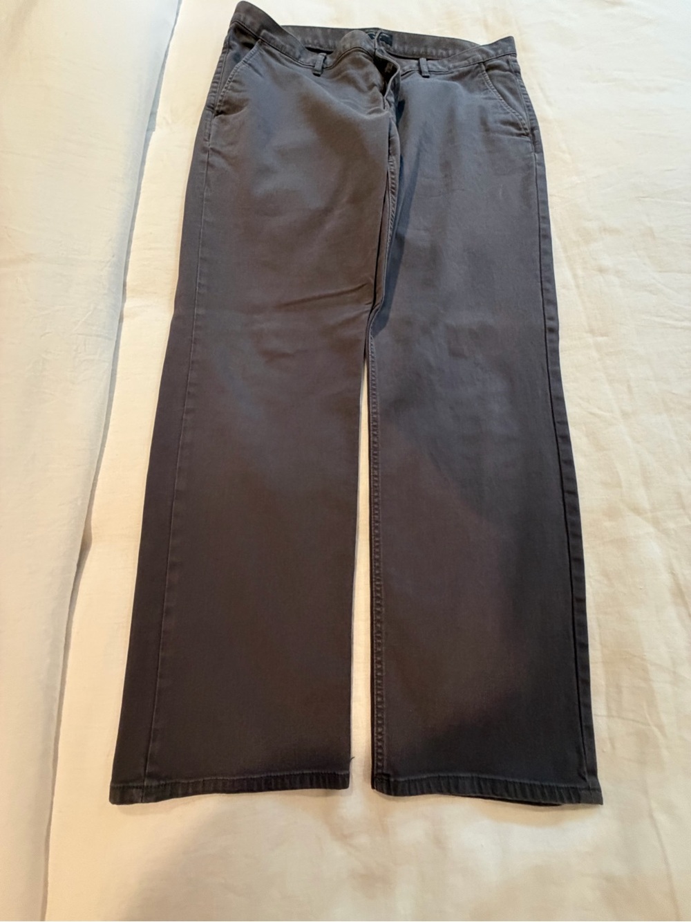 Banana Republic Aiden Pant in Charcoal Gray
